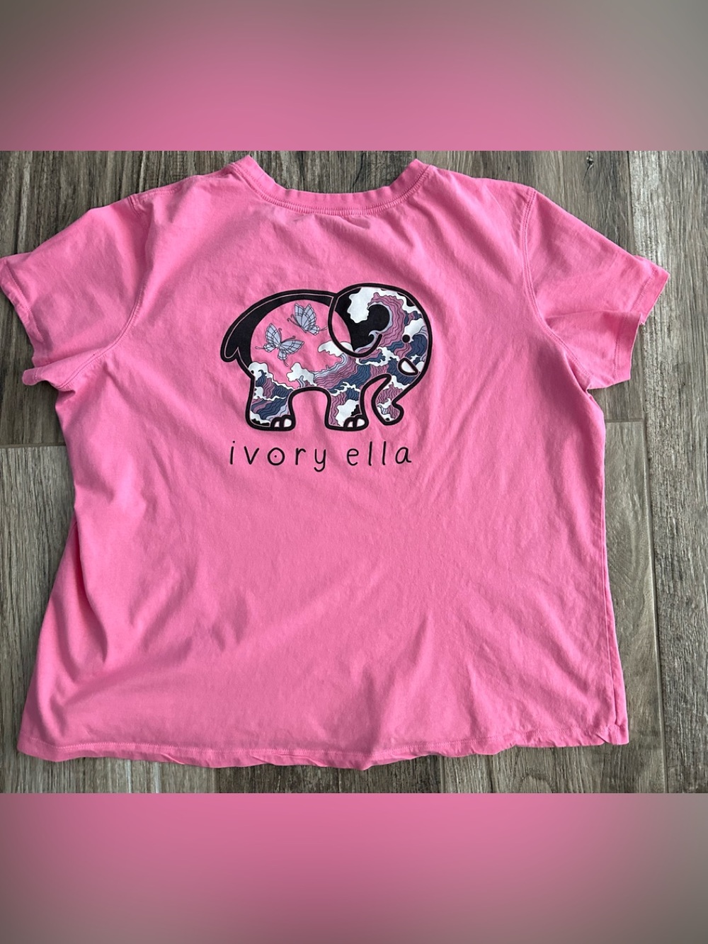 ivory ella Pink Short Sleeve Tee with Embroidered Elephant Pocket - Picture 2 of 5